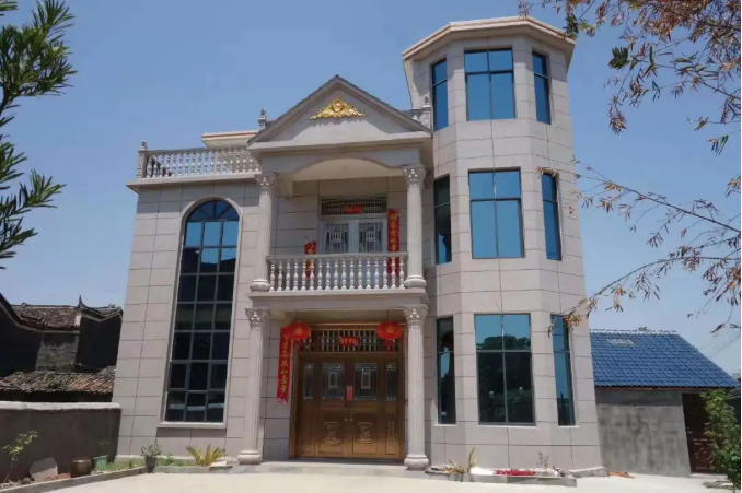 華喆仿石漆科普：同一批水包砂上墻，為什么達(dá)不到理想的效果？